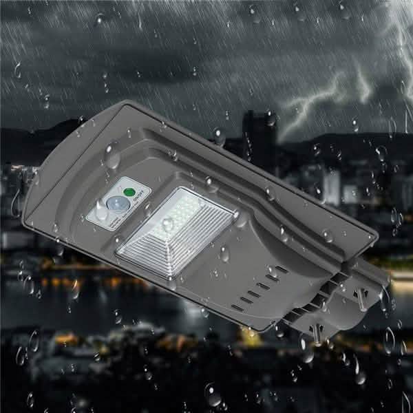 Lampadaires solaires LED