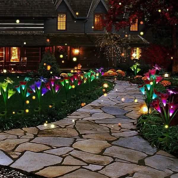 Lampes solaires à LED multicolores en forme de fleur de lys