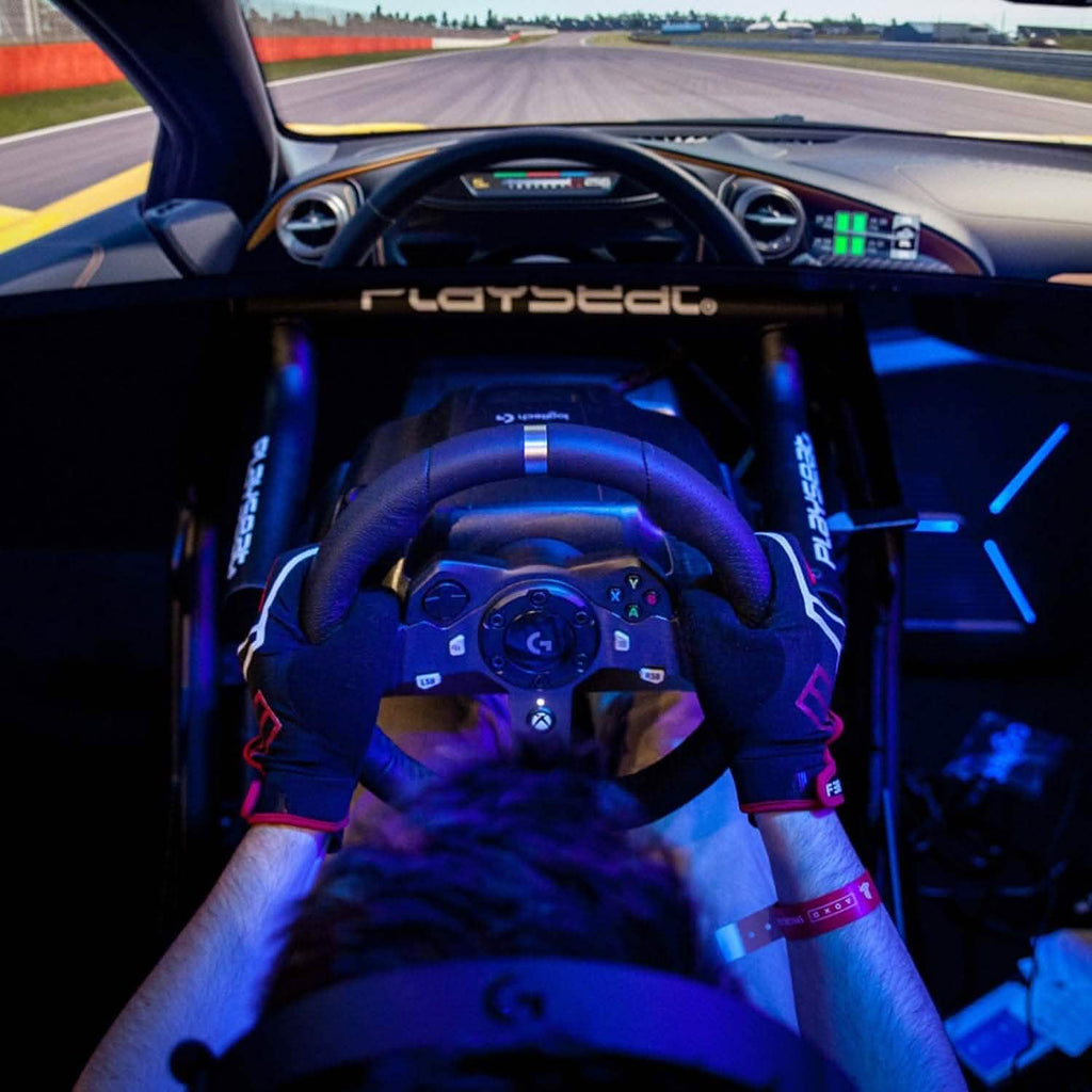 Volant de course Logitech G29 Driving Force et pédalier (reconditionnés)