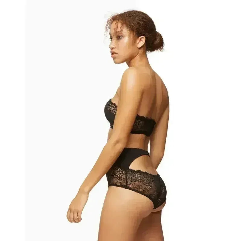 Soutien-gorge long sans bretelles en dentelle rembourré Blush Escape