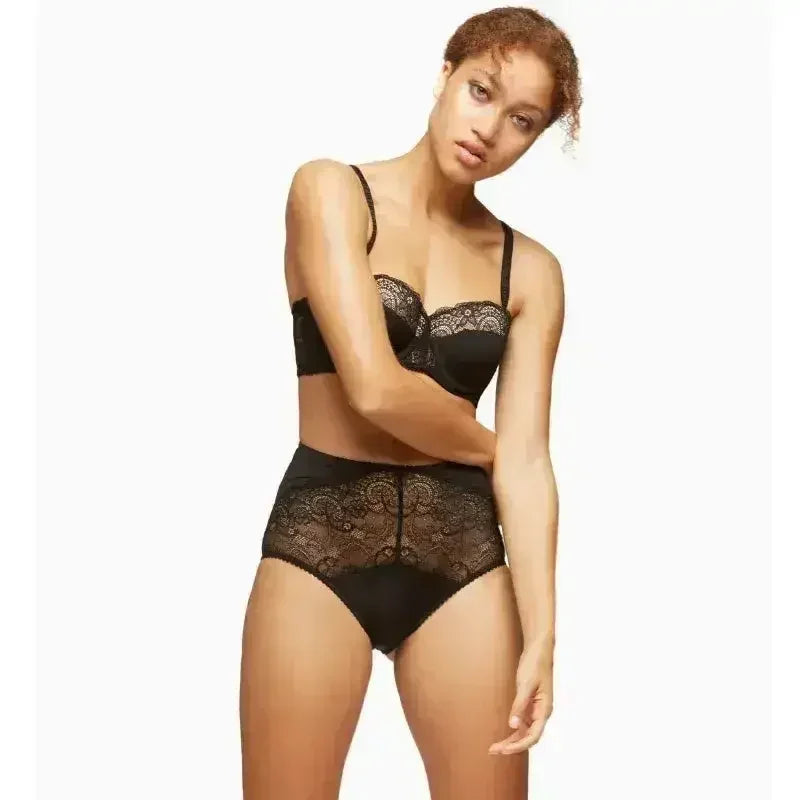 Soutien-gorge long sans bretelles en dentelle rembourré Blush Escape