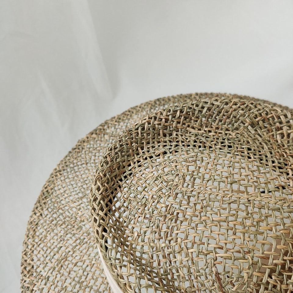 Nouveau chapeau de plage en paille fait main de luxe pour femmes, chapeau d'été de luxe, casquette de mode en paille, chapeaux plats de protection solaire, beau design unique 55-60cm