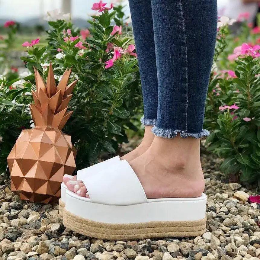 Sandales de luxe noires pour femmes, élégantes, à talons hauts, style été, confortables, nouvelles sandales pour femmes