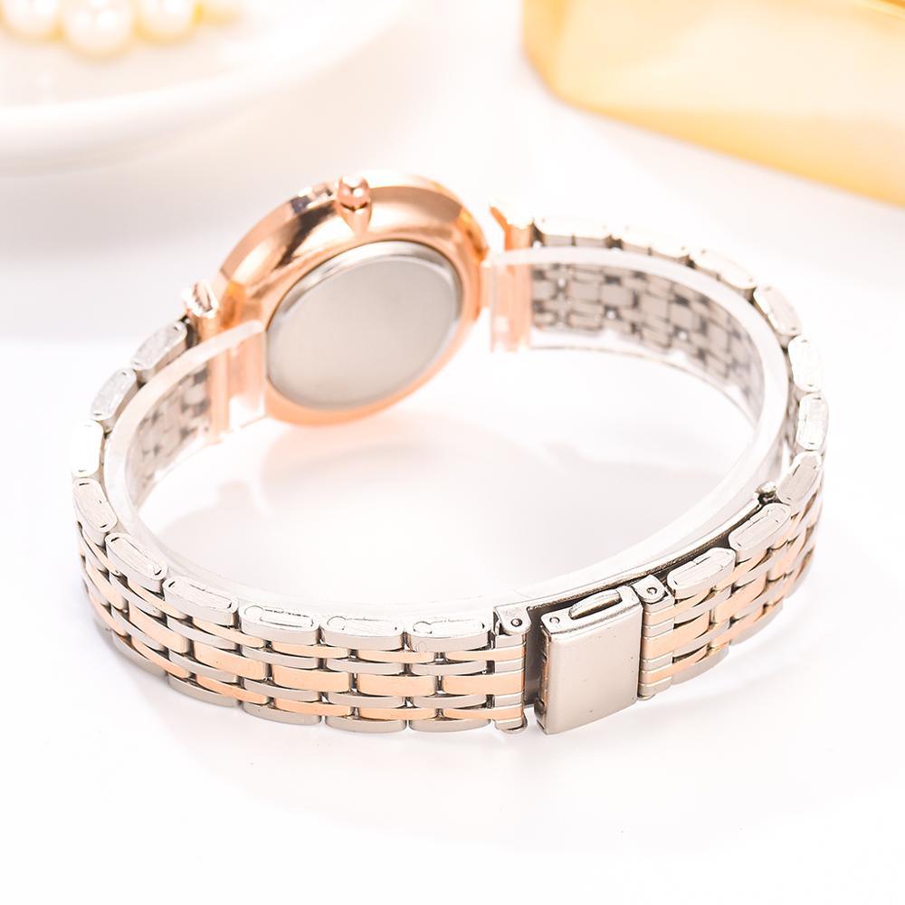 Montres bracelet de luxe en cristal pour femmes, montre à quartz tendance avec diamants, montre-bracelet en acier inoxydable pour femmes, montre-bracelet en métal bicolore élégante à quartz analogique avec diamants, cadeau pour femme