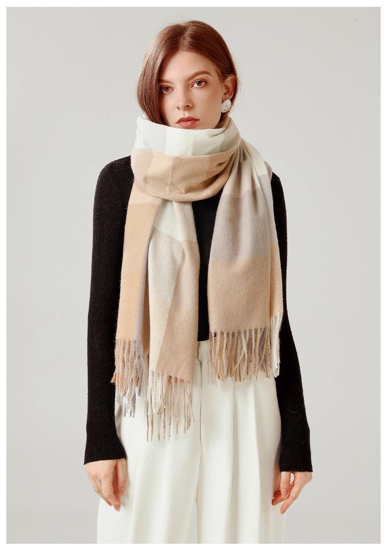 Écharpe de luxe, mode automne-hiver, douce et chaude, à carreaux, hijabs colorés, châles en cachemire, bandana doux et chaud, écharpes légères pour femmes, écharpe élégante, écharpe en laine douce élégante à pompons pour femmes