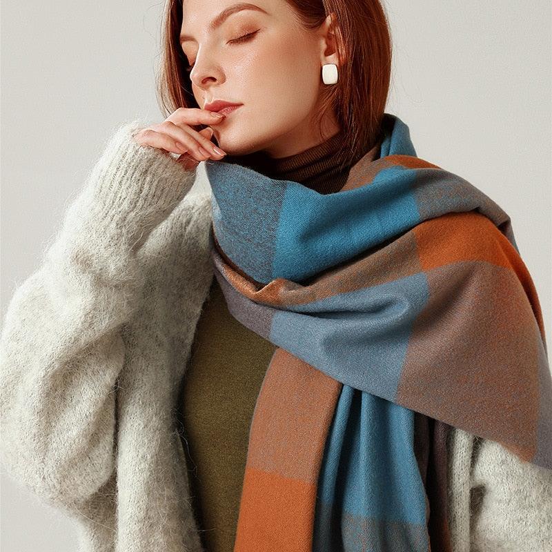 Écharpe de luxe, mode automne-hiver, douce et chaude, à carreaux, hijabs colorés, châles en cachemire, bandana doux et chaud, écharpes légères pour femmes, écharpe élégante, écharpe en laine douce élégante à pompons pour femmes