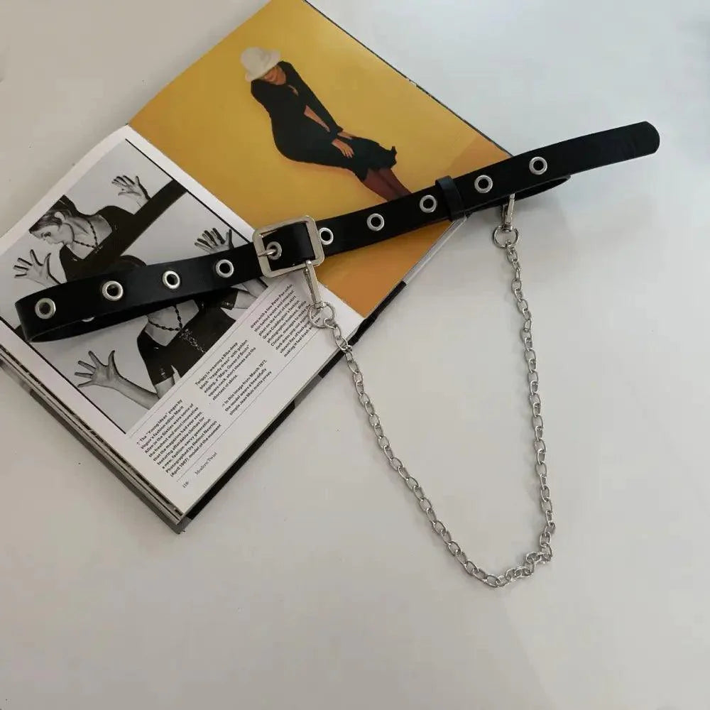 Sac Banane Luxe en Similicuir pour Femmes, Sac Ceinture Simple, Petite Sacoche Banane à Main avec Chaîne, Sac de Voyage Élégant pour Femmes