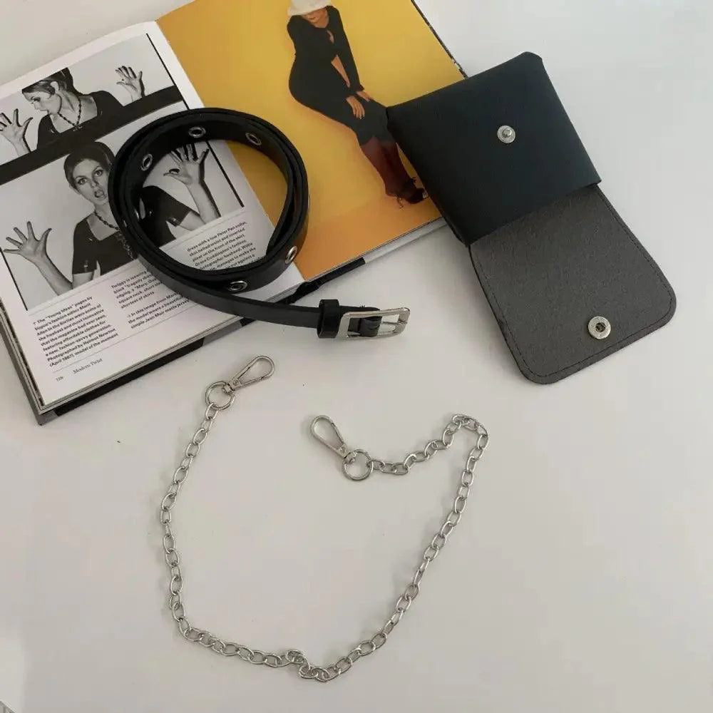 Sac Banane Luxe en Similicuir pour Femmes, Sac Ceinture Simple, Petite Sacoche Banane à Main avec Chaîne, Sac de Voyage Élégant pour Femmes