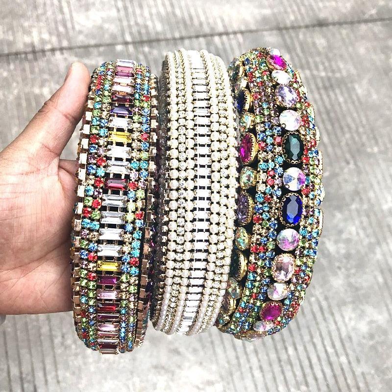 Serre-têtes rembourrés de luxe scintillants en strass, bandeaux à cheveux larges entièrement en cristal, couvre-chef blanc magnifique, accessoires pour cheveux pour femmes
