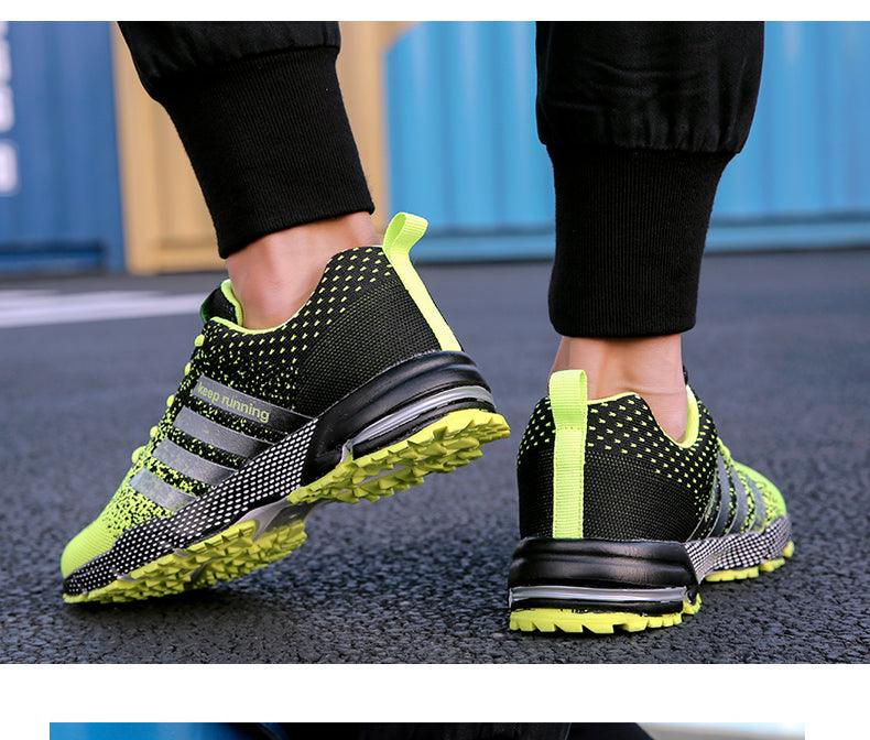 Baskets de sport de luxe pour hommes en maille respirante, chaussures décontractées pour hommes, confortables, antidérapantes, absorbant les chocs, légères, pour la marche en extérieur et la course à pied.