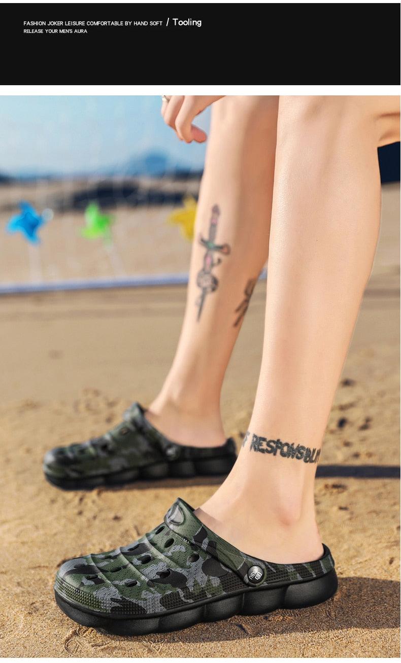 Sabots de jardin pour hommes, sandales décontractées d'été, sabots souples à mémoire de forme, chaussures d'hôpital, sandales d'eau de plage à enfiler pour hommes, chaussures d'eau antidérapantes, sabots de marche pour hommes camouflage de jardin d'été