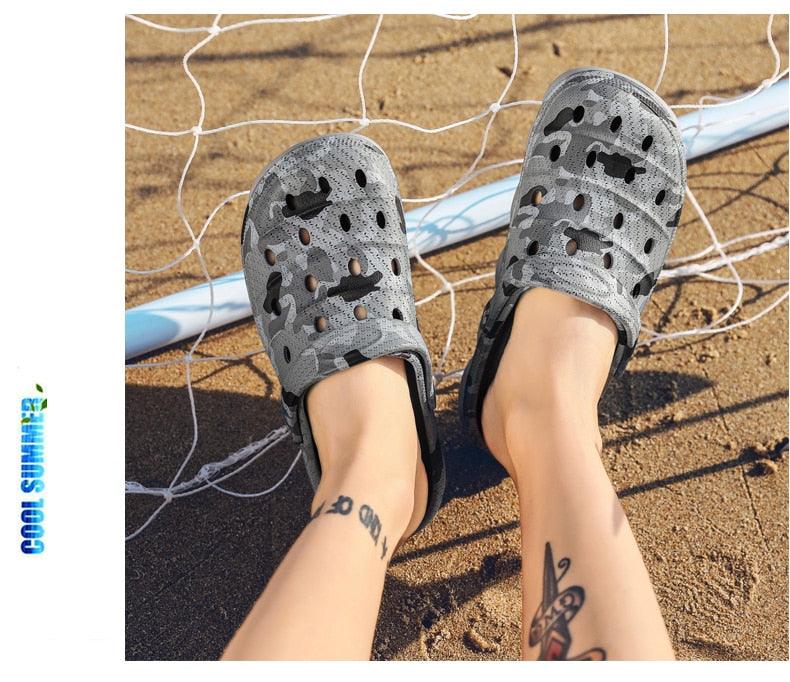 Sabots de jardin pour hommes, sandales décontractées d'été, sabots souples à mémoire de forme, chaussures d'hôpital, sandales d'eau de plage à enfiler pour hommes, chaussures d'eau antidérapantes, sabots de marche pour hommes camouflage de jardin d'été