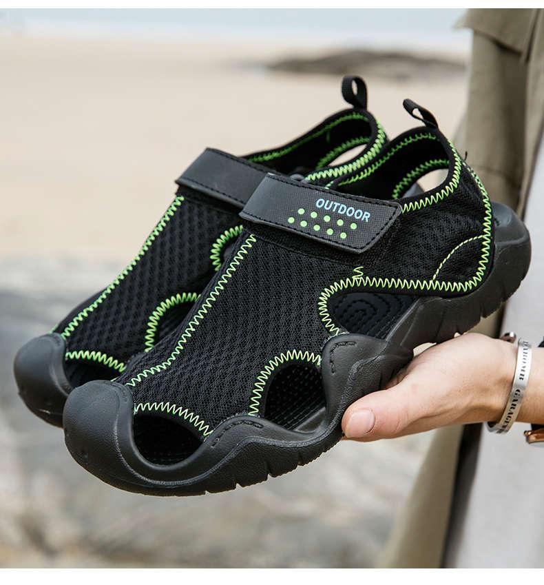 Hommes Tongs Sandales Chaussons d'été Chaussons de plage d'été Sandales Respirantes Chaussures à enfiler Chaussures d'extérieur à enfiler Marche Décontractée Clogs à la Mode pour Hommes
