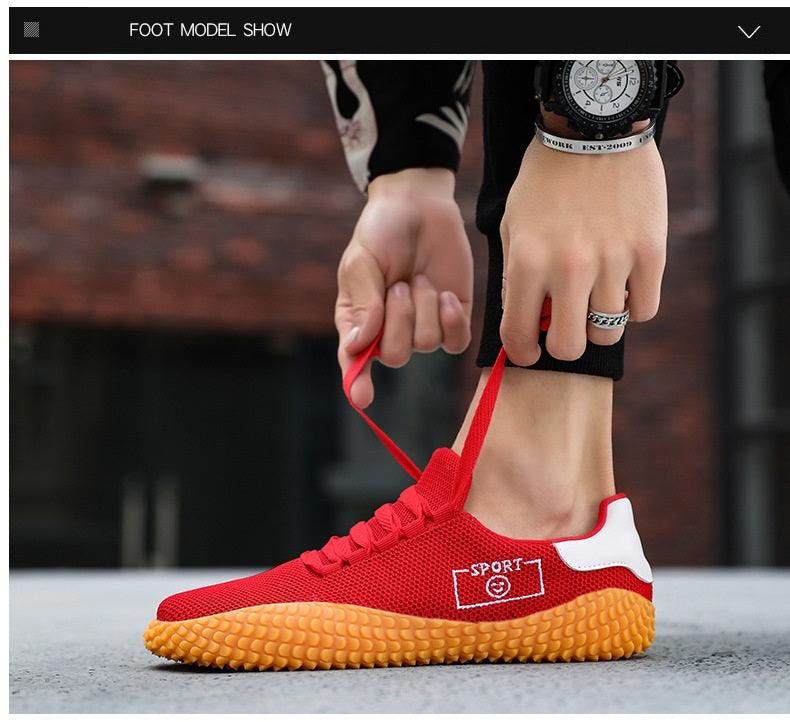 Baskets noires pour hommes Chaussures respirantes en maille Chaussures de sport noires à la mode Chaussures de marche plates et décontractées Chaussures décontractées respirantes Baskets montantes décontractées à lacets pour hommes à la mode