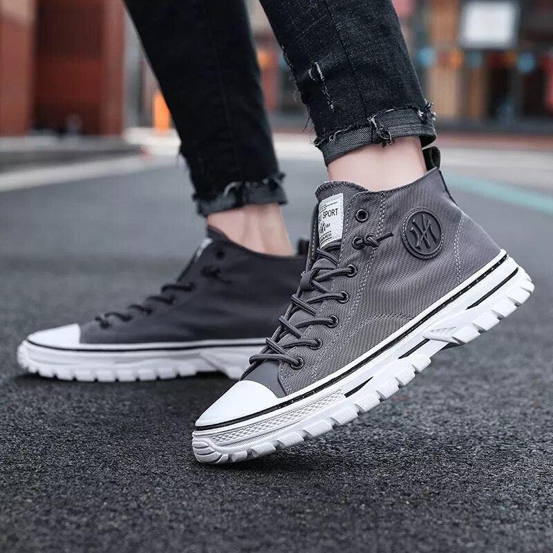 Chaussures en toile pour hommes Baskets vulcanisées montantes grises décontractées pour le skateboard Confortables d'extérieur Sport Marche Baskets mode montantes Chaussures décontractées Baskets de marche