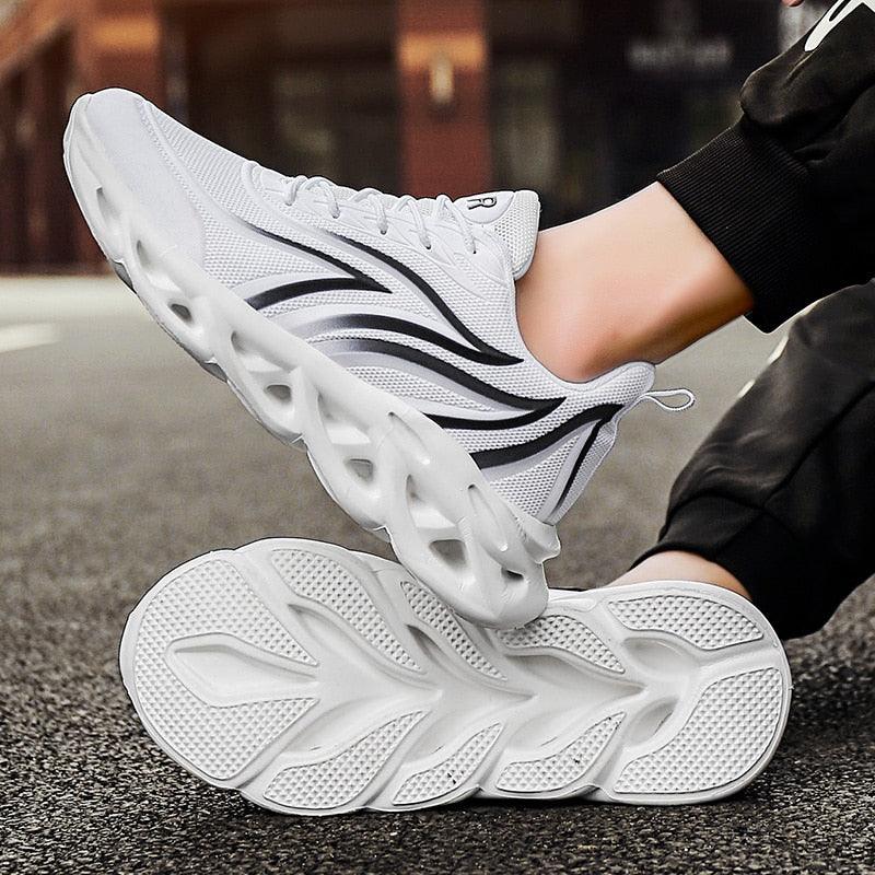 Baskets pour hommes imprimé flammes Chaussures de sport en toile tissée, confortables pour la course en extérieur, chaussures de sport décontractées, baskets de sport de haute qualité au design sportif