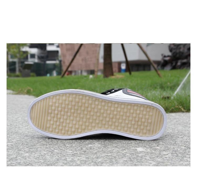 Baskets montantes pour hommes Chaussures de sport urbaines respirantes Style Hip Hop Tendance Baskets décontractées Baskets de marche confortables et respirantes pour hommes