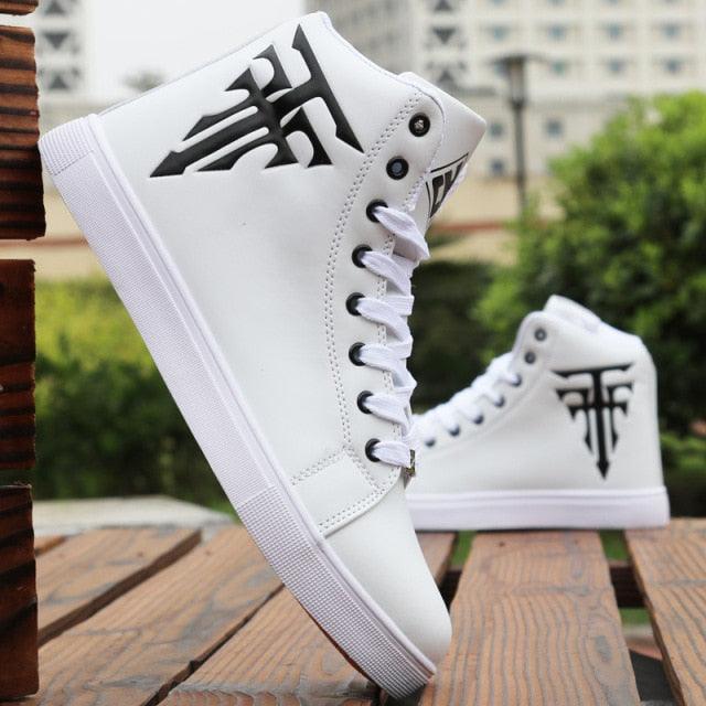 Baskets montantes pour hommes Chaussures de sport urbaines respirantes Style Hip Hop Tendance Baskets décontractées Baskets de marche confortables et respirantes pour hommes