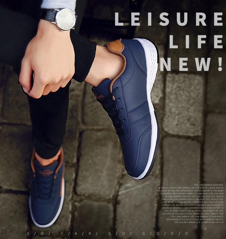 Baskets en cuir pour hommes Baskets décontractées et confortables de luxe Homme Baskets de sport à lacets en cuir artificiel Baskets plates de printemps pour hommes Baskets de sport décontractées pour hommes