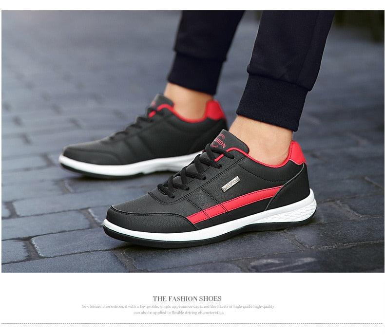 Baskets en cuir pour hommes Baskets décontractées et confortables de luxe Homme Baskets de sport à lacets en cuir artificiel Baskets plates de printemps pour hommes Baskets de sport décontractées pour hommes
