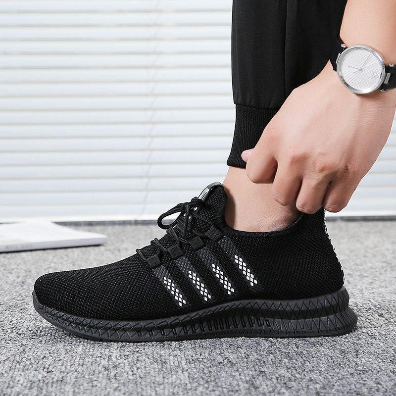 Chaussures de course légères pour hommes, nouvelles baskets de sport d'été confortables et respirantes, mode extérieure, légères, athlétiques, décontractées et respirantes, pour la marche, la course, le jogging