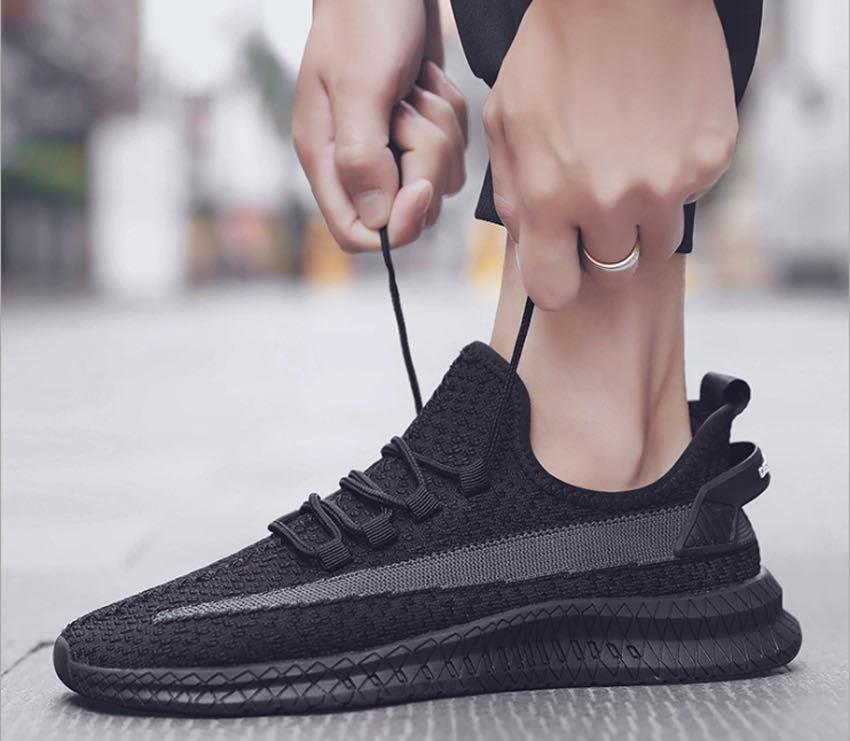 Chaussures de course légères pour hommes, nouvelles baskets de sport d'été confortables et respirantes, mode extérieure, légères, athlétiques, décontractées et respirantes, pour la marche, la course, le jogging