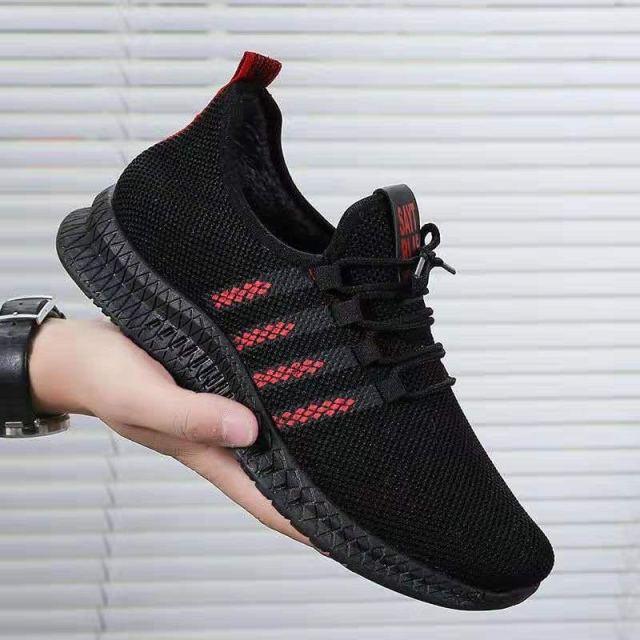 Chaussures de course légères pour hommes, nouvelles baskets de sport d'été confortables et respirantes, mode extérieure, légères, athlétiques, décontractées et respirantes, pour la marche, la course, le jogging