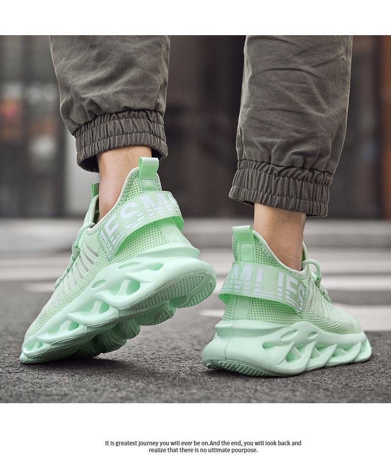 Baskets de luxe pour hommes Automne Chaussures décontractées pour hommes à lacets Respirantes Chaussures de course légères Baskets modernes Baskets tendance noires respirantes