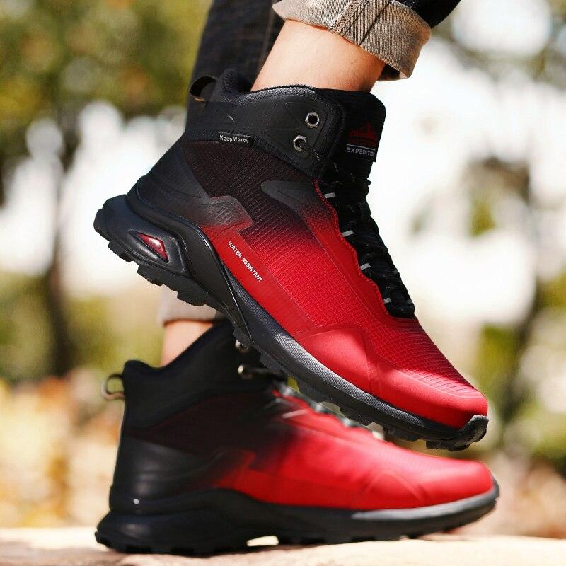 Bottes chaudes pour hommes Bottes de neige en peluche Bottes de randonnée antidérapantes d'extérieur Bottes d'hiver montantes imperméables pour hommes Bottes de neige doublées chaudes Chaussures en cuir antidérapantes