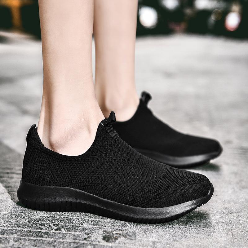 Chaussures de sport légères pour hommes, baskets décontractées à enfiler, chaussures de marche, baskets chaussettes, chaussures de plage respirantes en maille pour l'été, espadrilles athlétiques confortables en maille