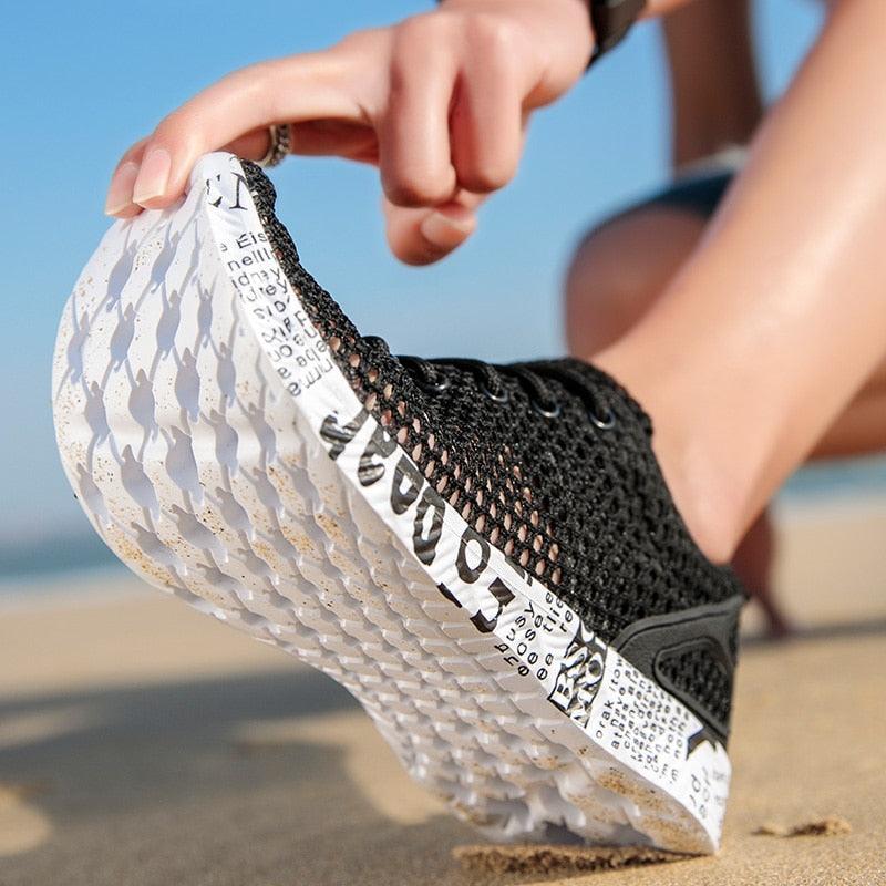 Chaussures d'eau respirantes à séchage rapide pour hommes, chaussures de pêche et de pataugeoire, baskets d'eau ultra-légères et respirantes, chaussures de marche antidérapantes, baskets de sport à la mode
