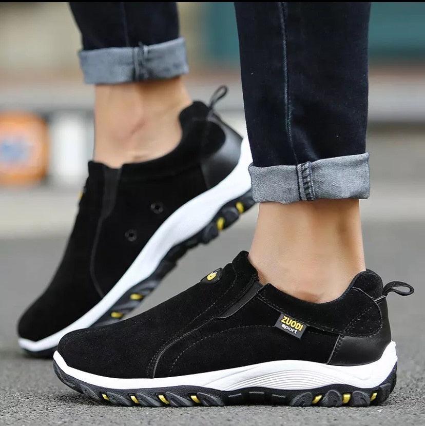 Chaussures décontractées pour hommes Respirantes Extérieur Légères Chaussures de marche Automne Printemps Hommes Mocassins Chaussures à enfiler Chaussures d'escalade Baskets Légères Respirantes Chaussures de marche Course