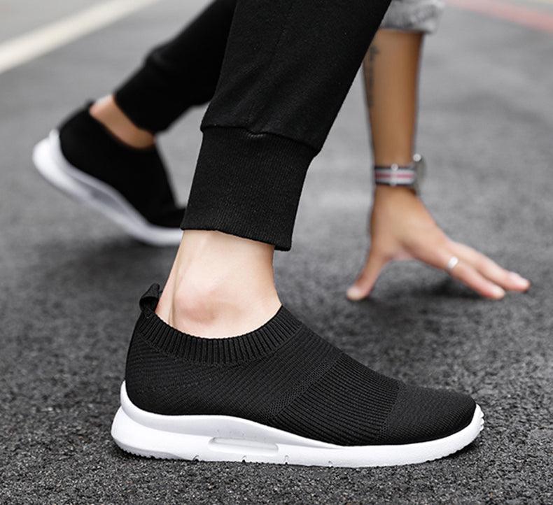 Chaussures de course légères pour hommes, baskets de jogging respirantes, chaussures décontractées pour couples, chaussures de marche d'extérieur antidérapantes, chaussures de sport décontractées en maille pour l'entraînement