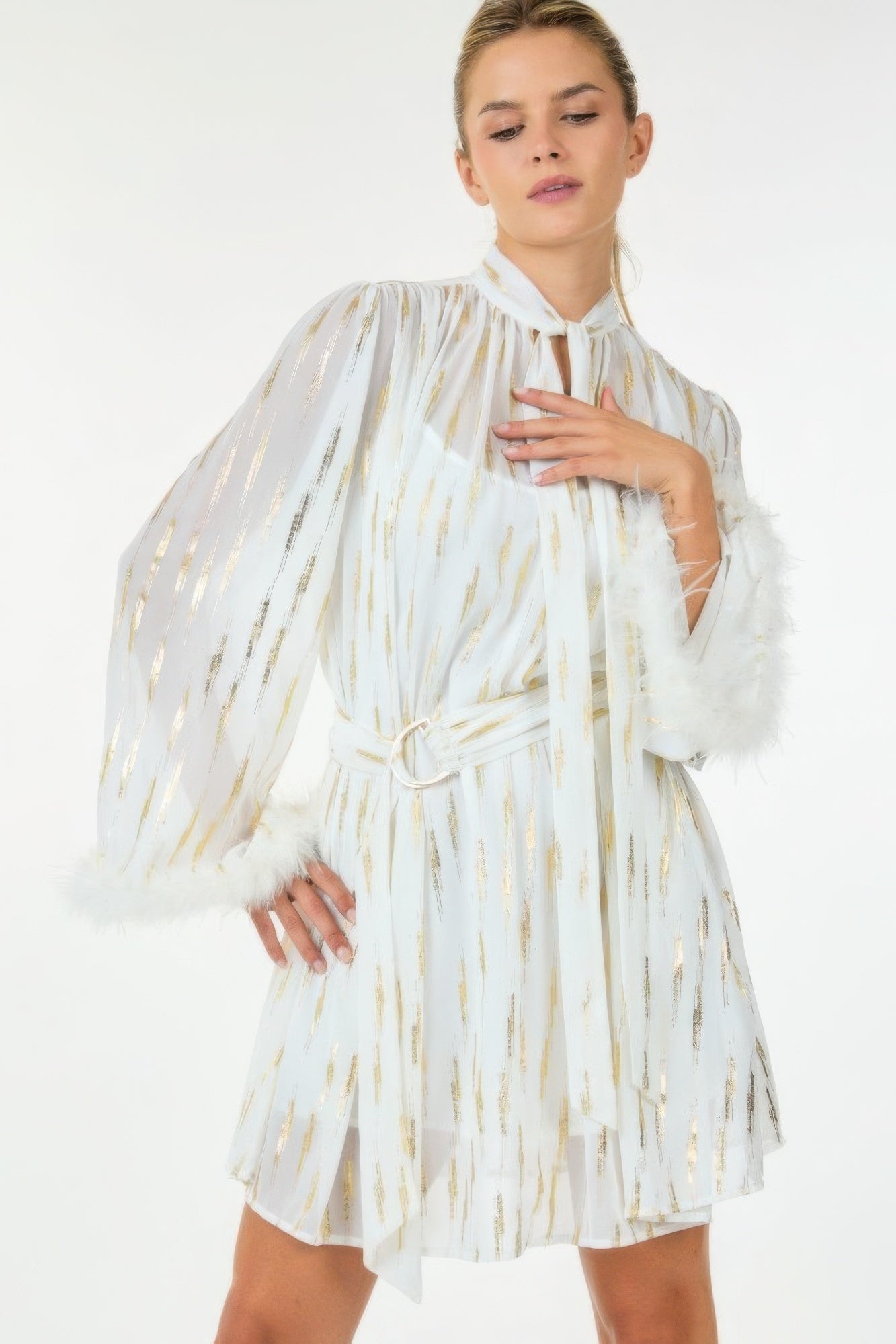 Robe Courte Imprimée Métallisée