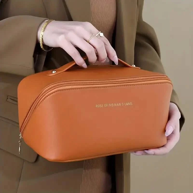 Trousse de maquillage minimaliste à fermeture éclair