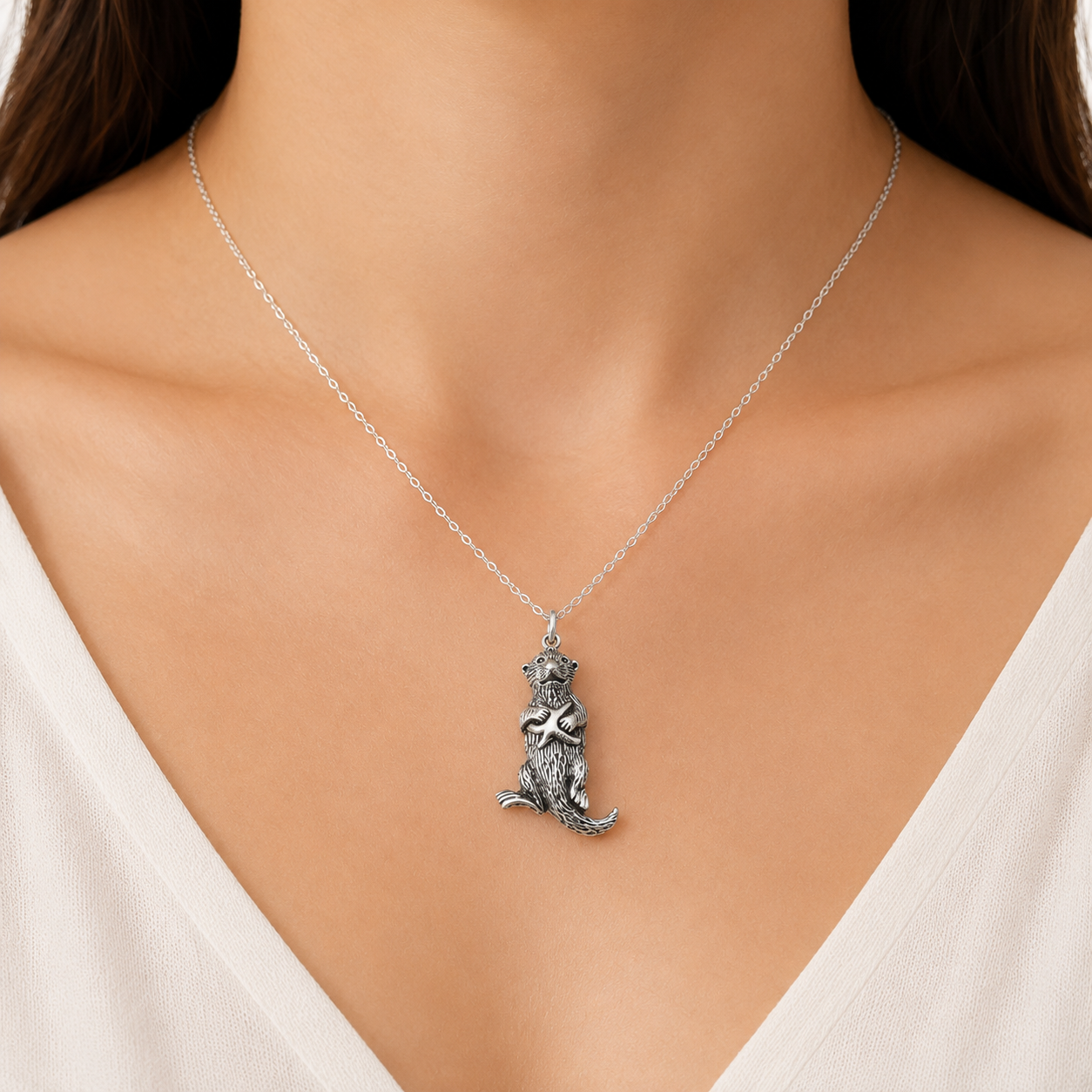 Collier loutre de mer en argent sterling | Chaîne de 45 cm