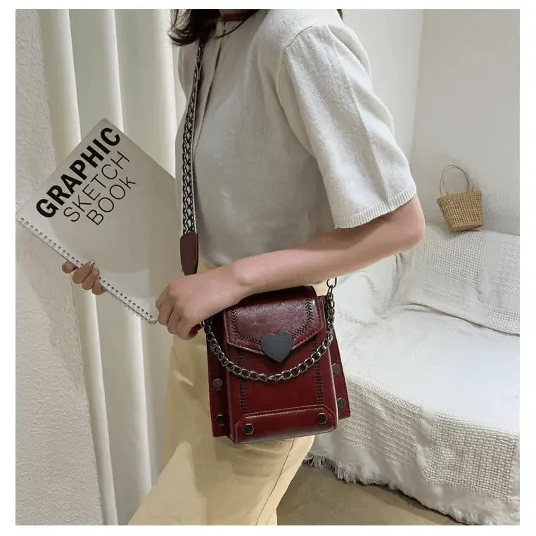 Sac à bandoulière moderne, élégant et magnifique en forme de cœur avec clous, pour femmes et jeunes filles