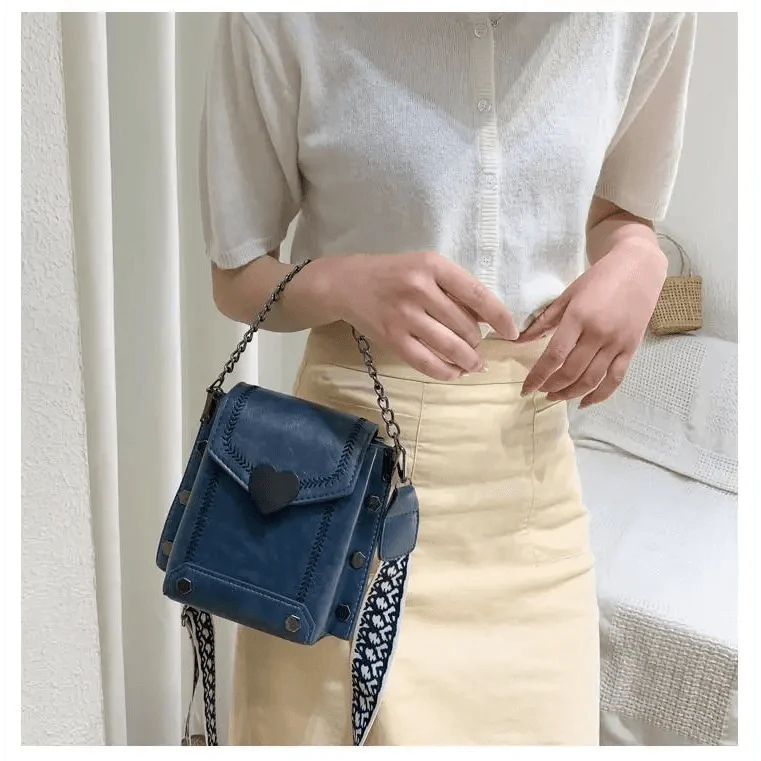 Sac à bandoulière moderne, élégant et magnifique en forme de cœur avec clous, pour femmes et jeunes filles