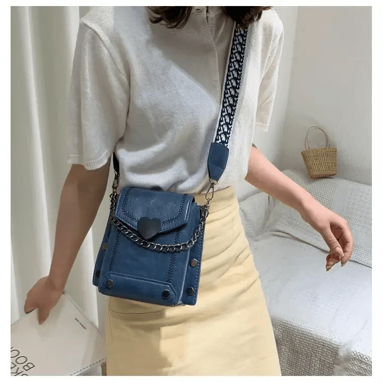 Sac à bandoulière moderne, élégant et magnifique en forme de cœur avec clous, pour femmes et jeunes filles