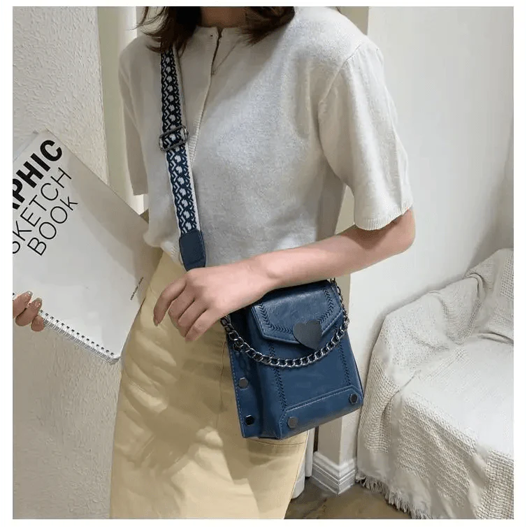 Sac à bandoulière moderne, élégant et magnifique en forme de cœur avec clous, pour femmes et jeunes filles