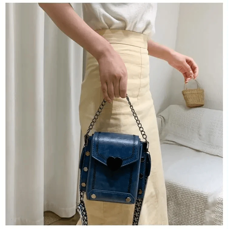 Sac à bandoulière moderne, élégant et magnifique en forme de cœur avec clous, pour femmes et jeunes filles