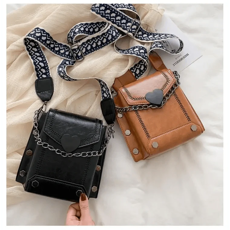 Sac à bandoulière moderne, élégant et magnifique en forme de cœur avec clous, pour femmes et jeunes filles