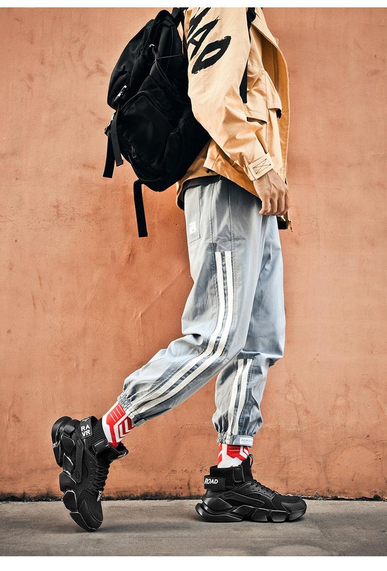 Baskets montantes beiges modernes pour hommes, chaussures épaisses pour hommes, baskets de sport de qualité supérieure, respirantes, décontractées, pour l'extérieur, augmentant la hauteur