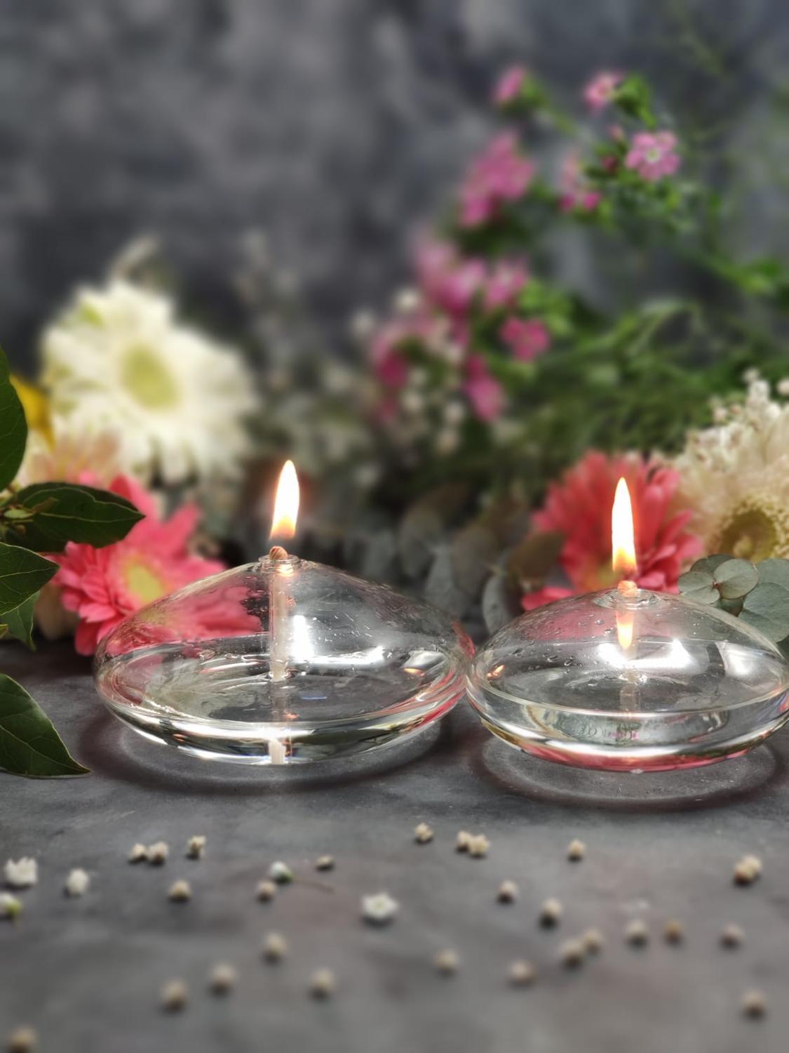 Lampe à Huile Moderne en Verre Petit Jardin d'Hiver Décoration Maison Fantastique Idée Fête d'Anniversaire Luciole Rechargeable Bonheur Liquide Bougie à Huile Ronde en Verre
