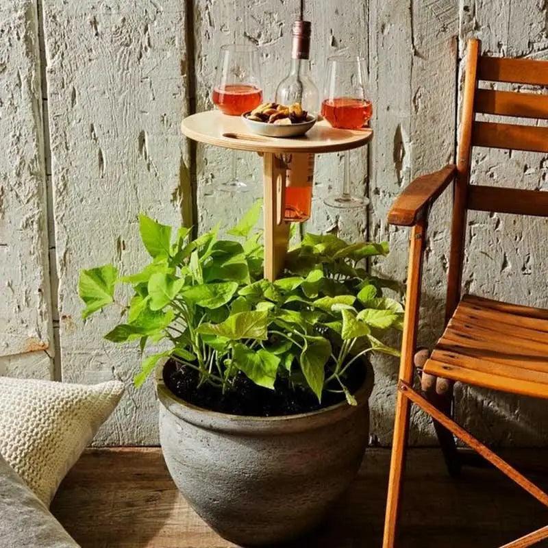 Table à vin portable pliable moderne d'extérieur en bois avec plateau rond, mini support en bois facile à transporter, outils de pique-nique, de fête, de voyage, d'événements, dîners romantiques, célébrations en plein air