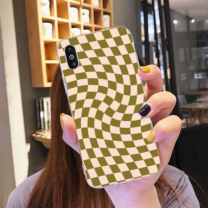 Coque de téléphone à motif damier moderne et unique pour iPhone 11 12 13 Mini Pro Max, motif damier noir et blanc, coque élégante pour filles