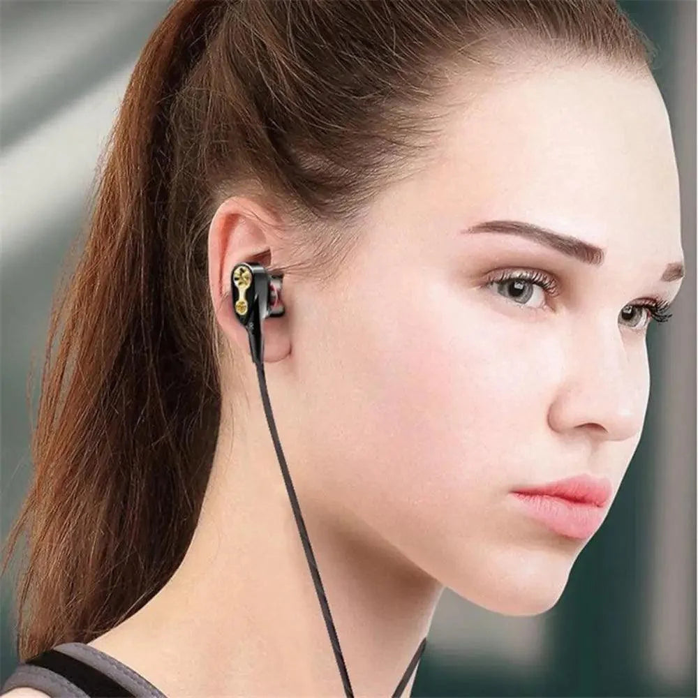 Écouteurs filaires unisexe modernes à isolation sonore professionnelle Prise jack 3,5 mm universelle Nouveaux écouteurs stéréo