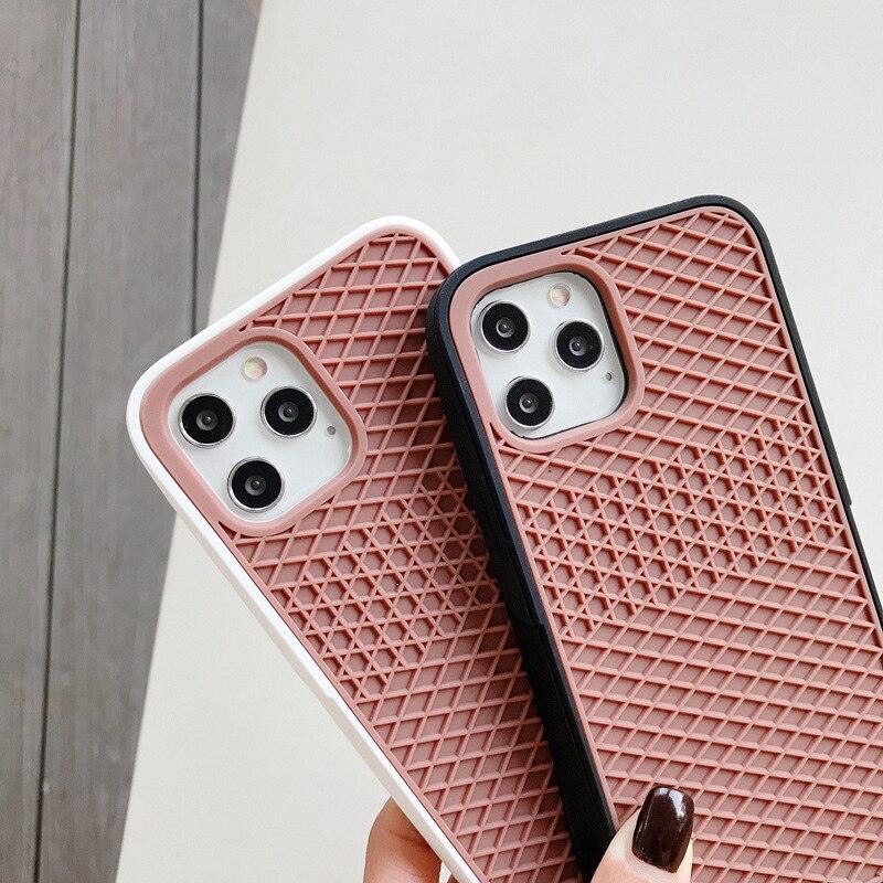 Coque en silicone texture semelle de chaussure de sport gaufrée moderne pour iPhone 12 13 Pro Max XS XR X iPhone Mini Housse en silicone antichoc Coque de téléphone en silicone souple et artistique