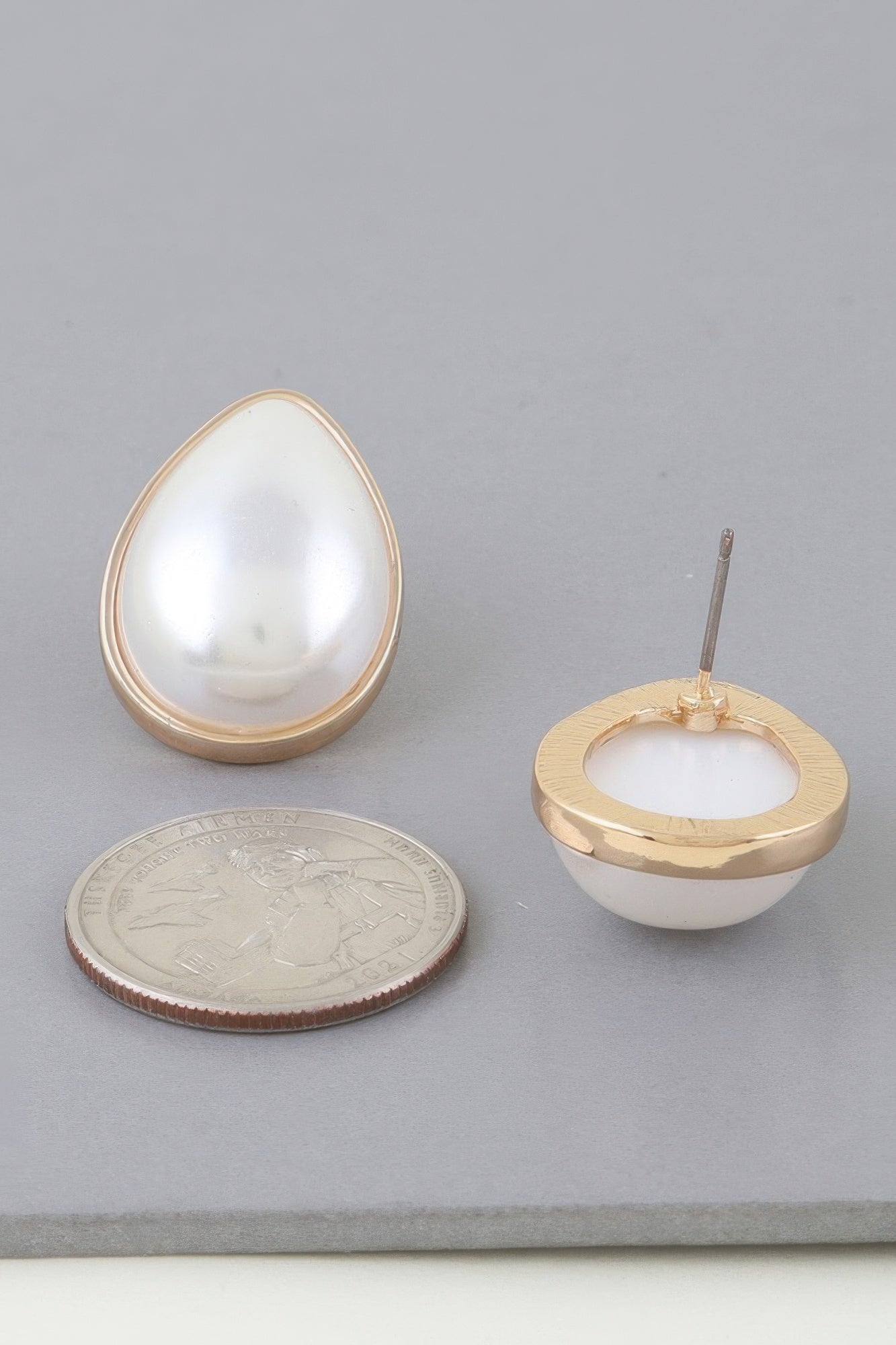 Boucles d'oreilles pendantes Perle Modeste