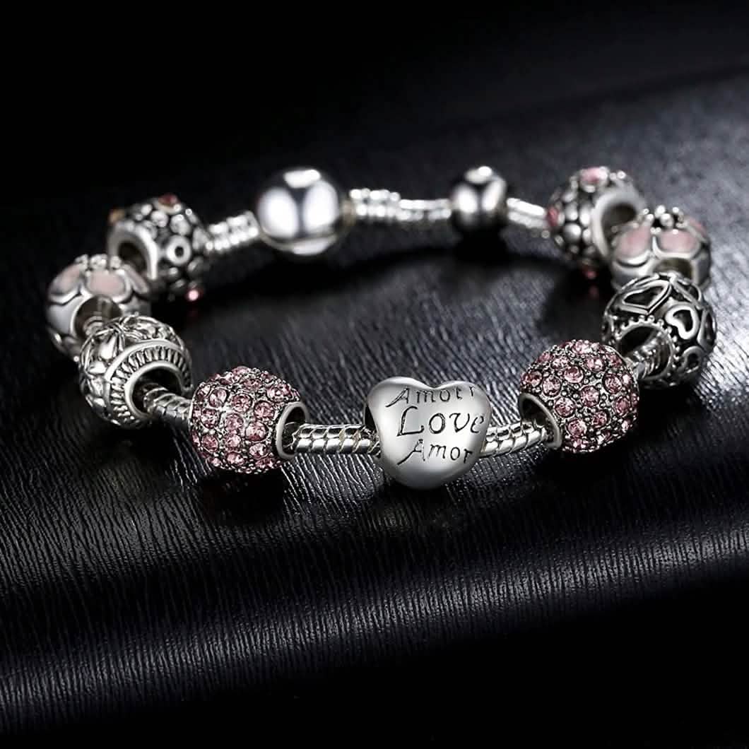 Bracelet jonc avec pendentif cœur gravé « LOVE » pour la fête des mères